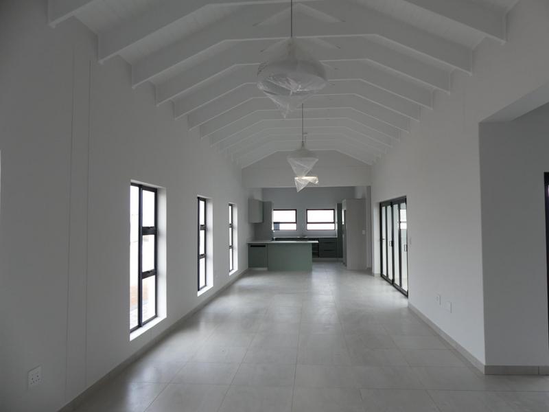 4 Bedroom Property for Sale in Shelley Point Western Cape